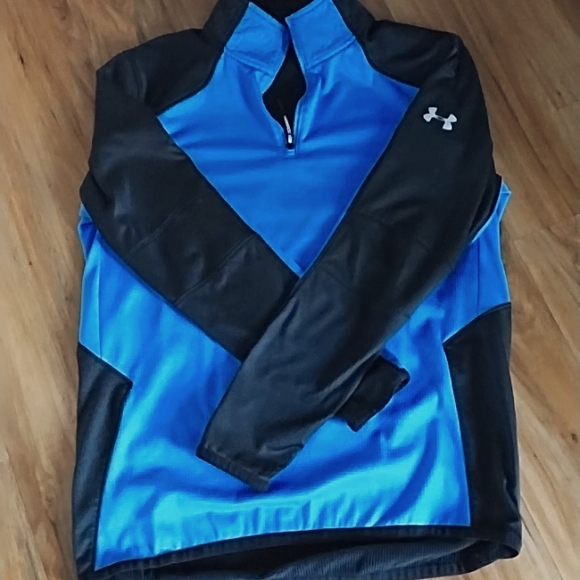 Under Armour Sweatshirt - Picture 7 of 8
